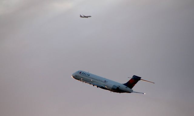 Boeing 717-200 (N936AT)