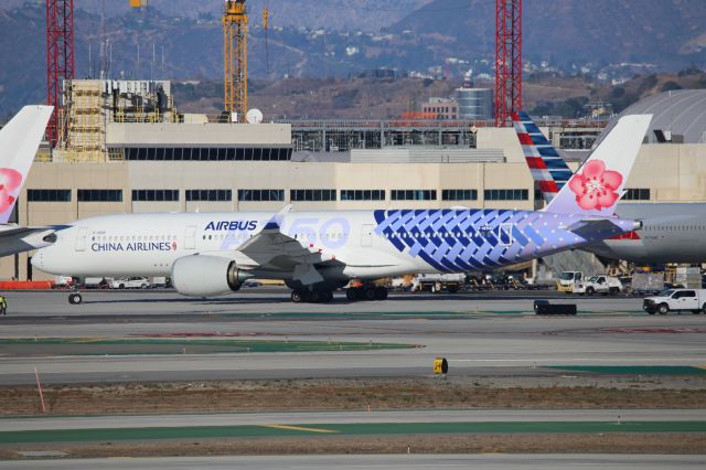 Airbus A350-900 (B-18918)