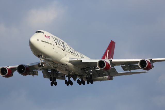 Boeing 747-400 (G-VBIG)