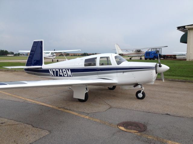 Mooney M-20 (N7748M)