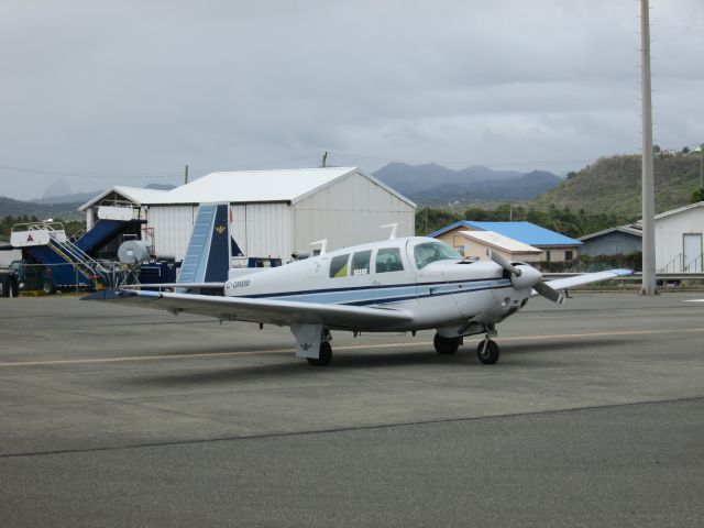 Mooney M-20 (C-GMMM)