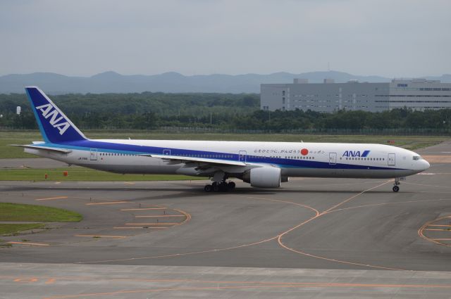 Boeing 737-800 (JA751A) - JA751A  Boeing 777-381  c/n:28272 L/N:142 All Nippon Airways - NH/ANA : 2014/08/09