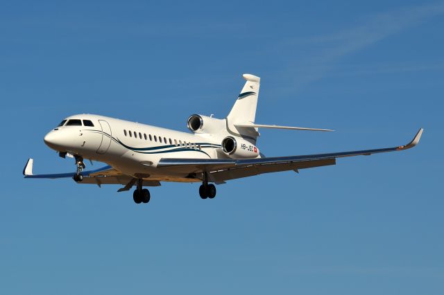 Dassault Falcon 8X (HB-JSC)