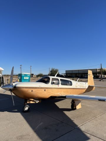 Mooney M-20 (C-GGLL)