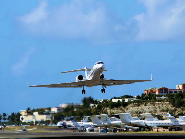 Gulfstream Aerospace Gulfstream V (N528QS)