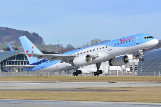 Boeing 757-200 (G-OOBN)