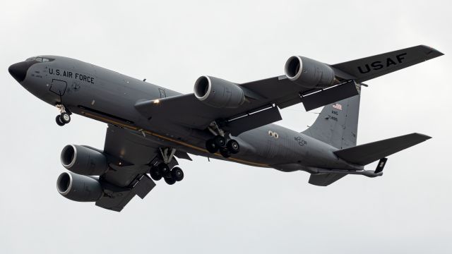 Boeing C-135FR Stratotanker (57-1486) - JAKE11 Heavy doing some approaches into JAN, from MS's finest ANG tankers! 186th Air Refueling Wing; 153d Air Refueling Squadron MS ANG based at Key Field Air National Guard Base in Meridian, MS.