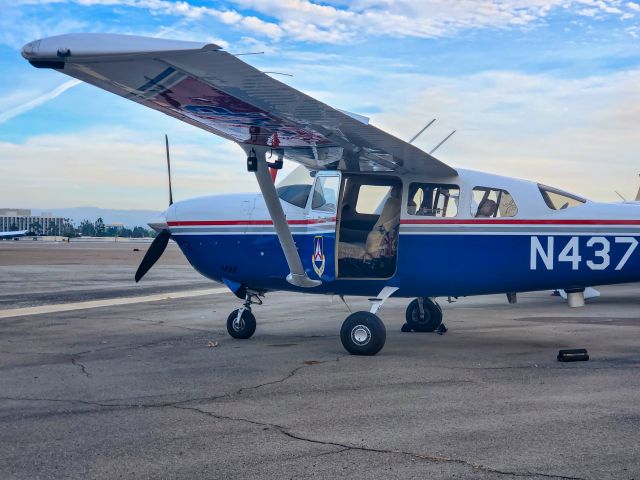 Cessna Skyhawk (N437CP)