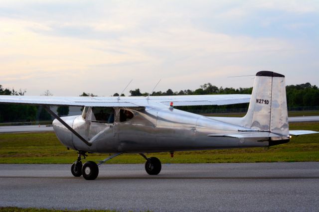 Cessna 152 (N271D) - 2014 Sun n Fun