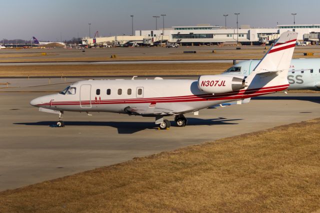 N307JL — - G100 sitting at the Delta Jet Center at CVG.