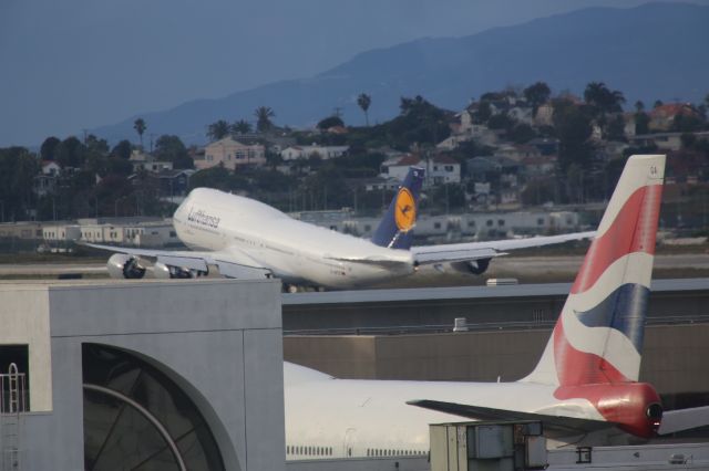 BOEING 747-8 (D-ABYD)