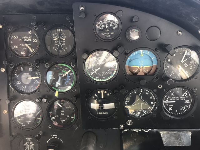 Cessna 421 (N52JR)