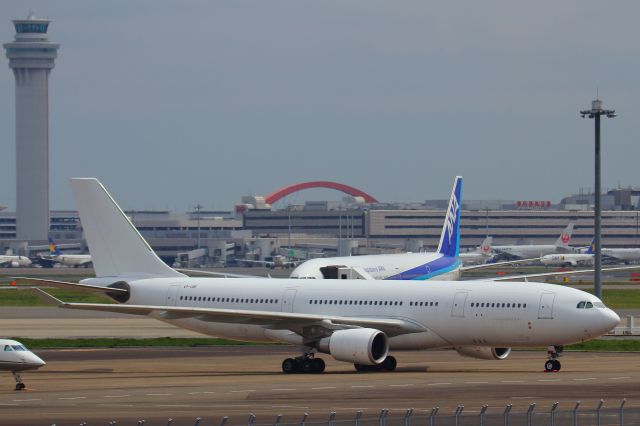 Airbus A330-200 (VP-CBE)