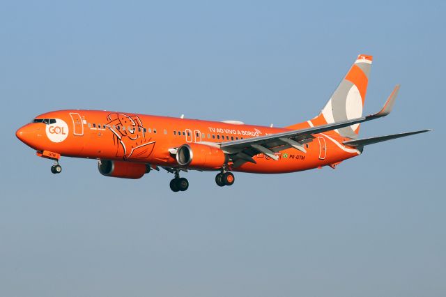 Boeing 737-700 (PR-GTM)
