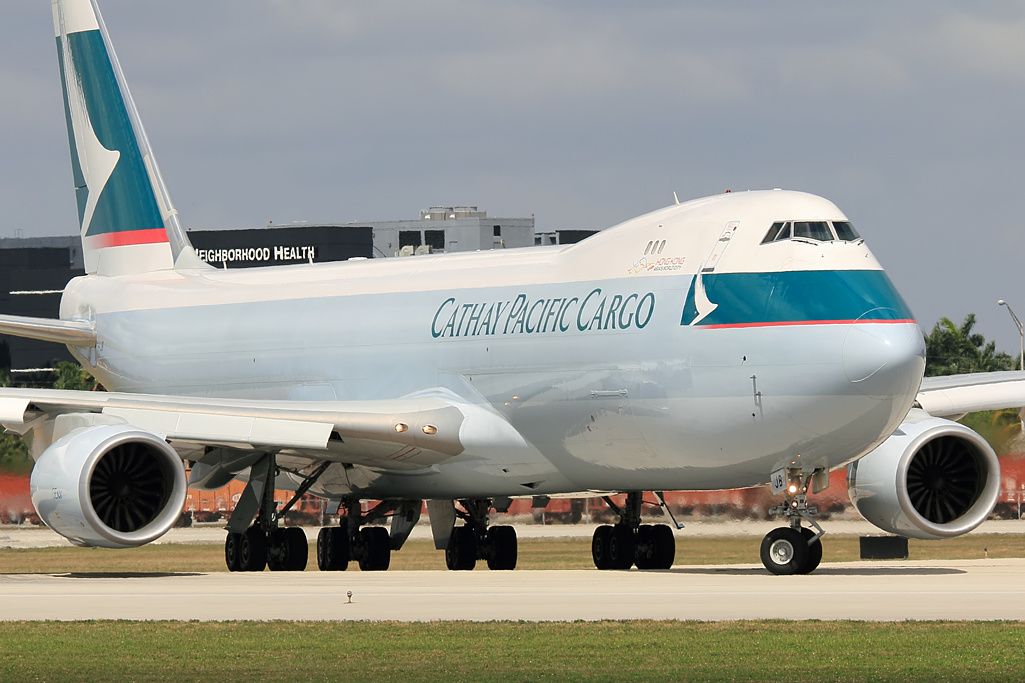 Boeing 747-200 (B-LJB)