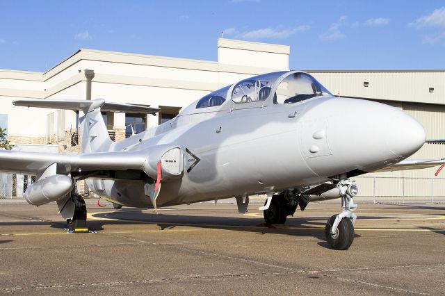 Aero L-29 Delfin (N866AW)