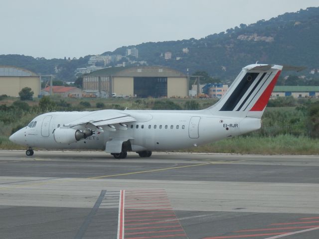 Avro Avroliner (RJ-85) (EI-RJR) - flight BCY5152 to London City (LCY)