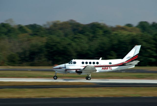 Beechcraft King Air 100 (N88TL)