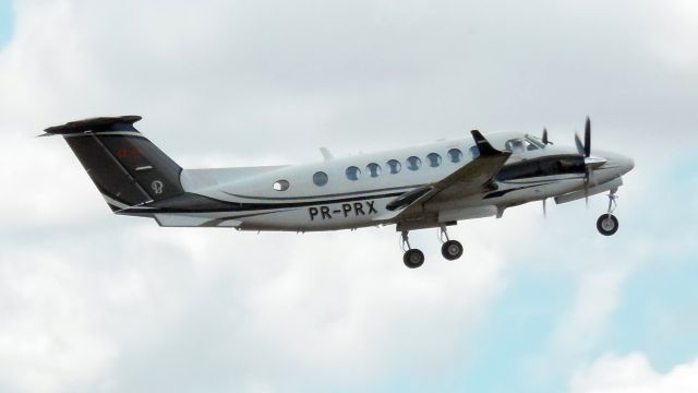 Beechcraft Super King Air 350 (PR-PRX)