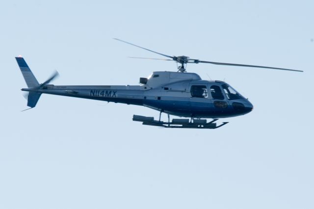 Eurocopter AS-350 AStar (N114MX) - Venice Beach Fly By