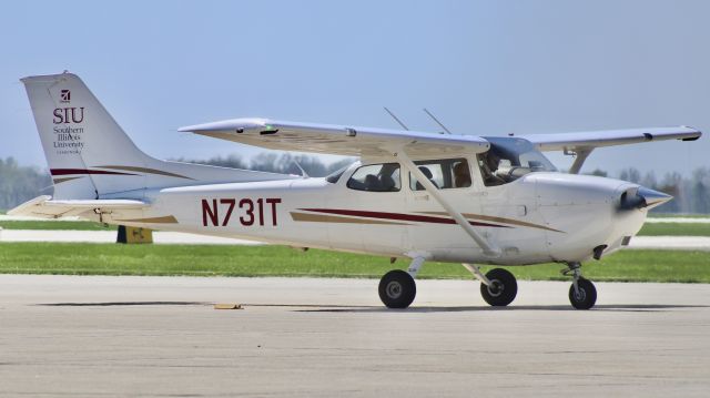 Cessna Skyhawk (N731T) - Southern Illinois University’s 2020 Cessna 172S Skyhawk SP, SN 172S-12573. 4/12/23. 