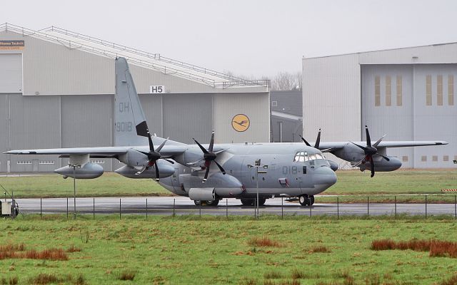 Lockheed C-130 Hercules (16-9018) - "ranger72" usm kc-130j 169018 at shannon 13/1/19.