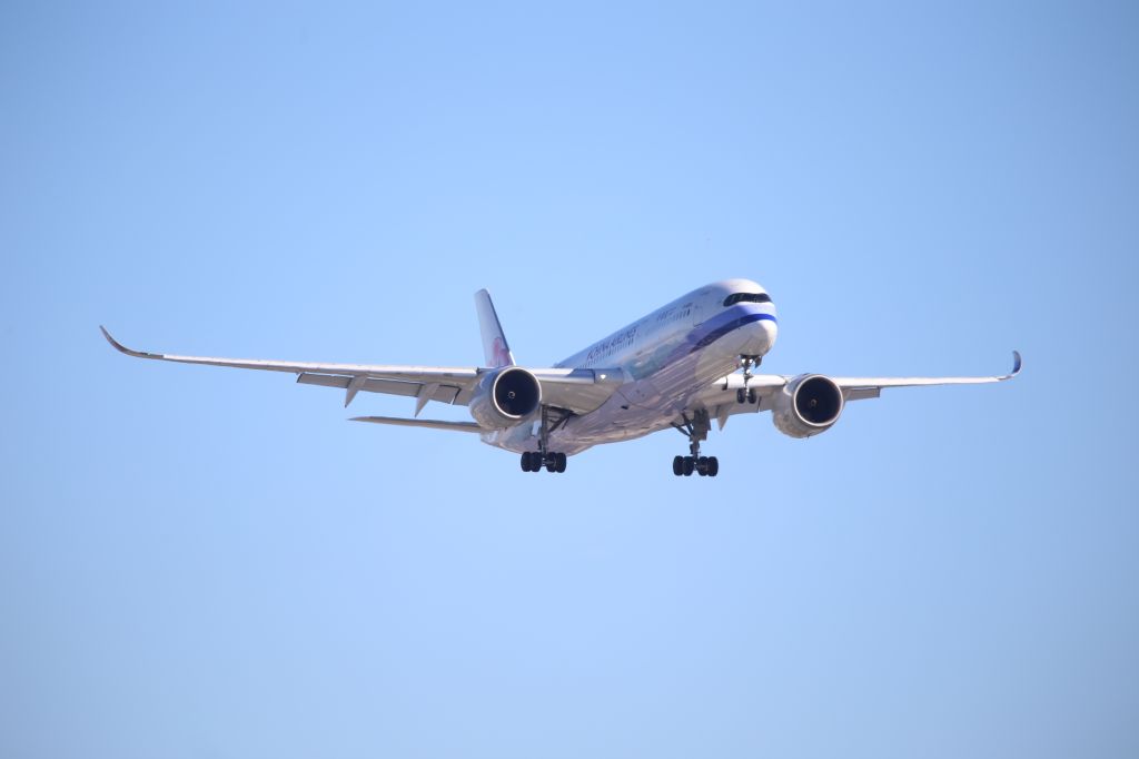 Airbus A350-900 (B-18901)
