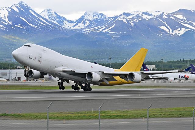 Boeing 747-400 (N454PA)