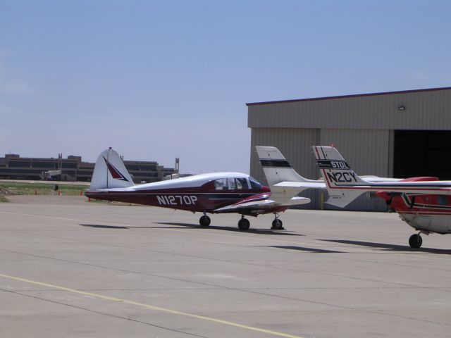 Piper Apache (N1270P)