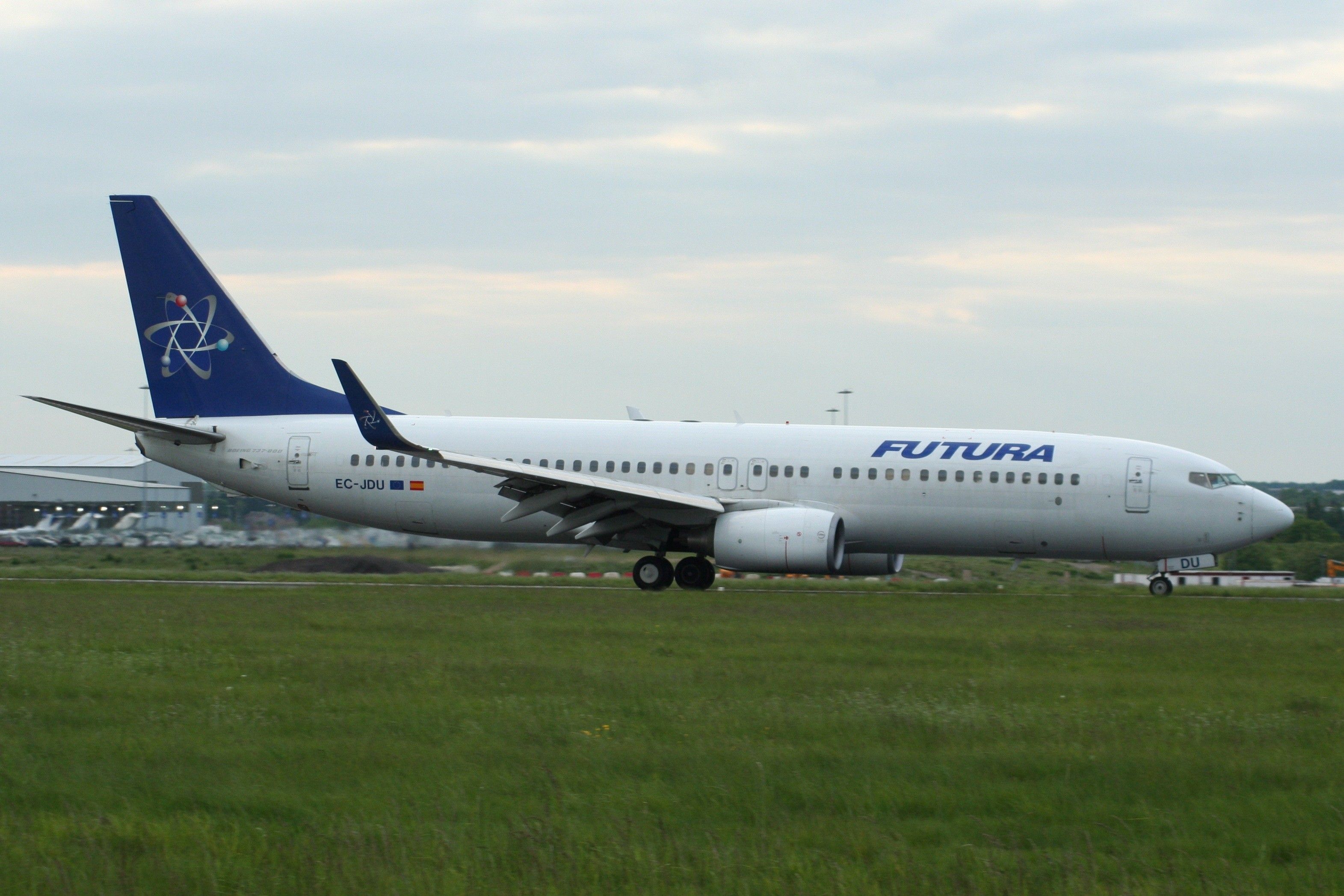 Boeing 737-700 (EC-JDU)
