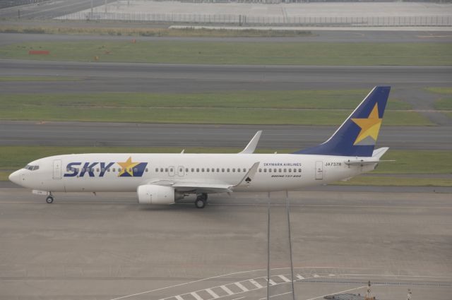 Boeing 737-800 (JA737R) - Taxi at haneda Intl Airport on 2009/9/27