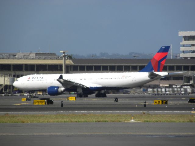 Airbus A330 — - Delta A330 ready to taxi for take off at PHNL