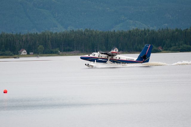 De Havilland Canada Twin Otter (C-FUMY) - Landing Otter Creek