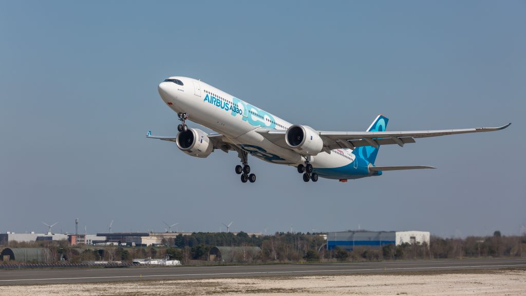 Airbus A330-900 (F-WTTN)
