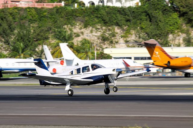 Piper Arrow 4 (N2879C)