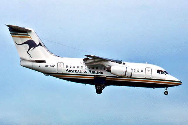 VH-NJZ — - AUSTRALIAN AIRLINK - BRITISH AEROSPACE BAe-146-100 - REG : VH-NJZ (CN E1009) - ADELAIDE INTERNATIONAL AIRPORT SA. AUSTRALIA - YPAD 20/7/1991