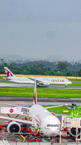 Boeing 787-8 (A7-BHE)