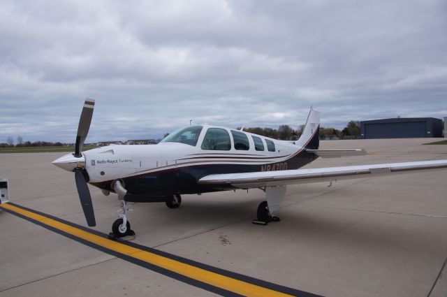 Beechcraft Bonanza (N847DD) - New Paint and Interior Sept 2015