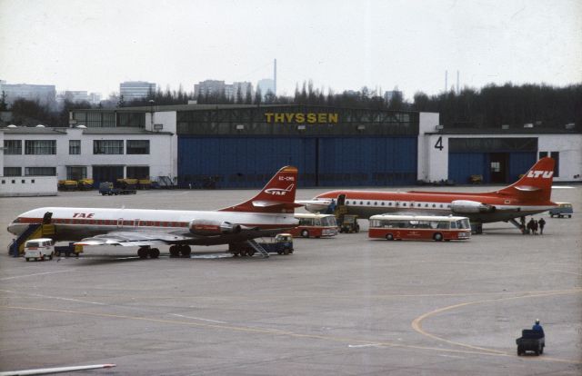 SUD-EST SE-210 Caravelle (EC-CMS) - 1975 at Düsseldorf (EDDL)