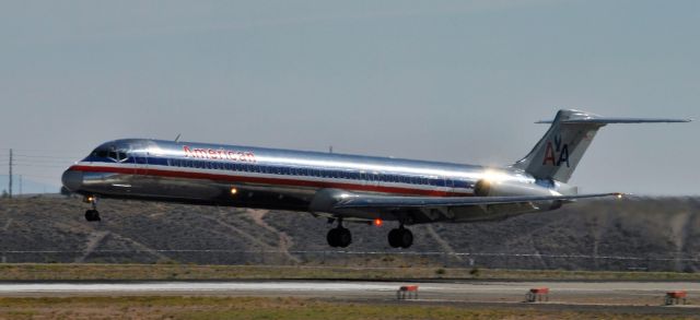 McDonnell Douglas MD-83 (N971TW)