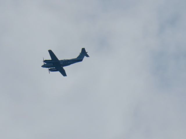 Beechcraft Super King Air 200 (N212LW)