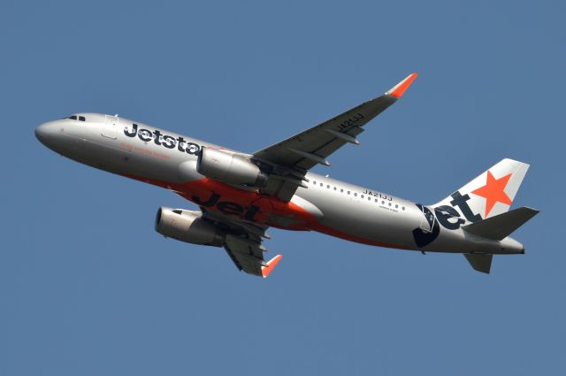 Airbus A320 (JA21JJ) - 2019-08-03