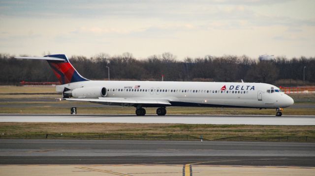 McDonnell Douglas MD-88 (N911DE) - 2/8/20.  Our ride back to ATL.  Always enjoy the -88!