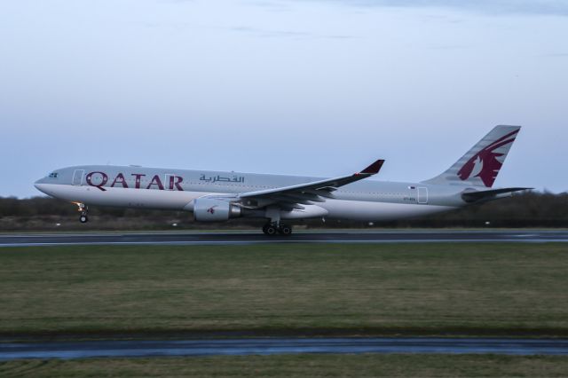 Airbus A330-300 (A7-AEA) - An A330-300 replacing the usual A350-900 on the QTR21/22 rotation departing early in the morning.