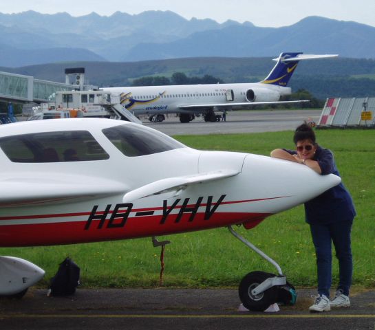 VELOCITY Velocity (HB-YHV) - After landing in Lourdes, France (LFBT)