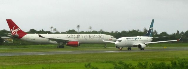 Airbus A330-300 (G-VRAY)