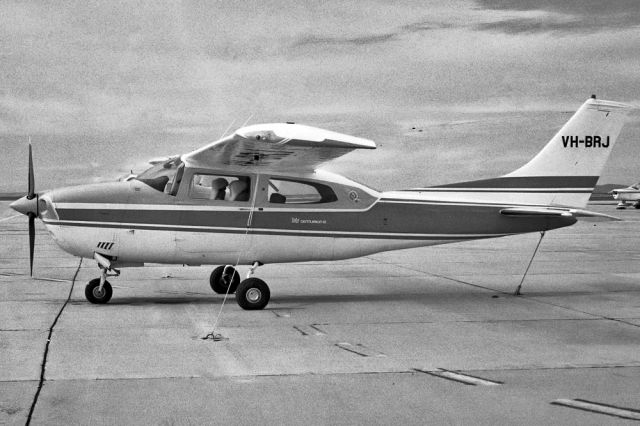 Cessna Centurion (VH-BRJ) - CESSNA T210L TURBO CENTURION - REG VH-BRJ (CN 210-60126) - ESSENDON MELBOURNE VIC. AUSTRALIA - YMEN (16/7/1982)35MM B/W NEGATIVE SCAN.