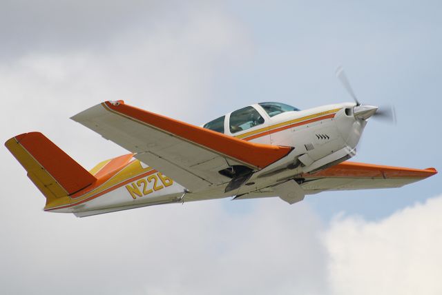 Beechcraft 35 Bonanza (N22BY)