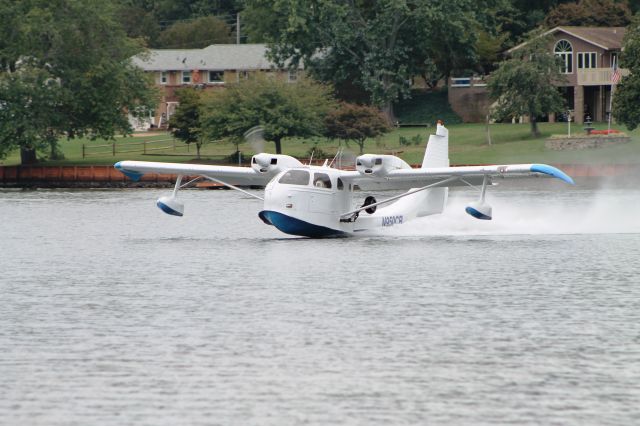 Beechcraft Baron (58) (N950CB) - This is NOT a Beech. STOL UC-1