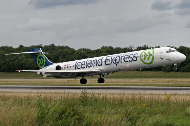 McDonnell Douglas MD-90 (HB-JIF) - "Iceland Express" livery